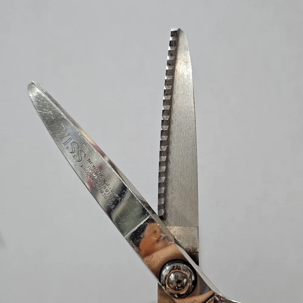 WISS Pinking Shears Model C Vintage 1965 - 1970 L👀K